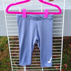 Nike Dri-Fit Capri Athletic Leggings Size 4T